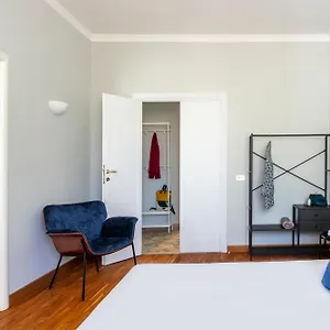 https://casa-fontanella.it-romehotels.com